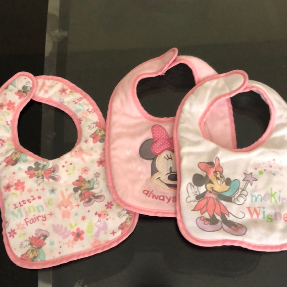 Girl bibs - Picture 1 of 2